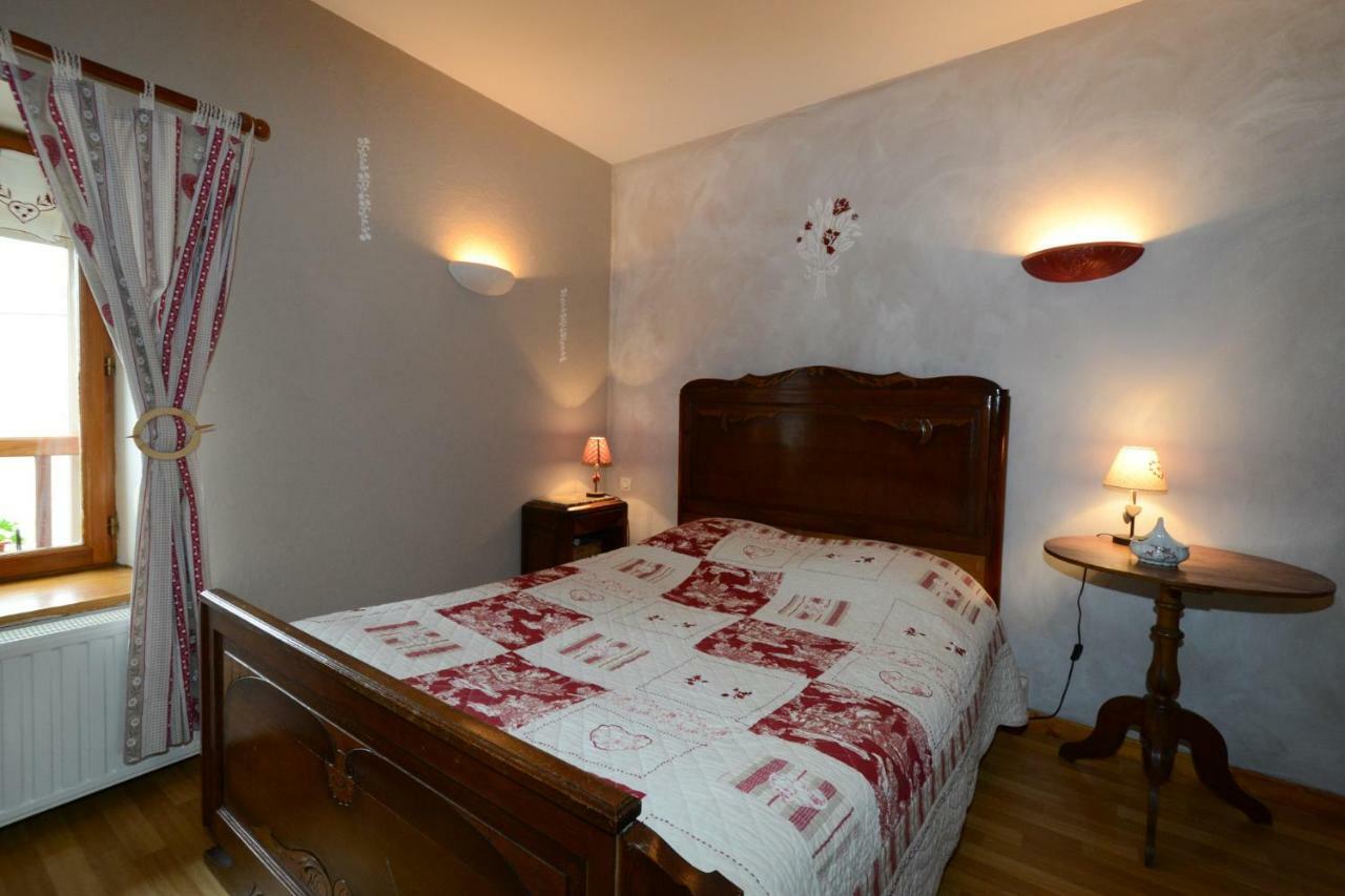Chambres D'Hotes L'Hirondelle Girondelle Exteriér fotografie